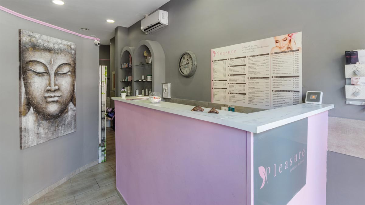 panoramica-reception-dall-ingresso-pleasure-ostia-centro-estetico-lido-di-ostia